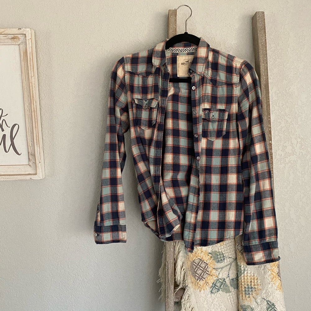 Hollister flannel